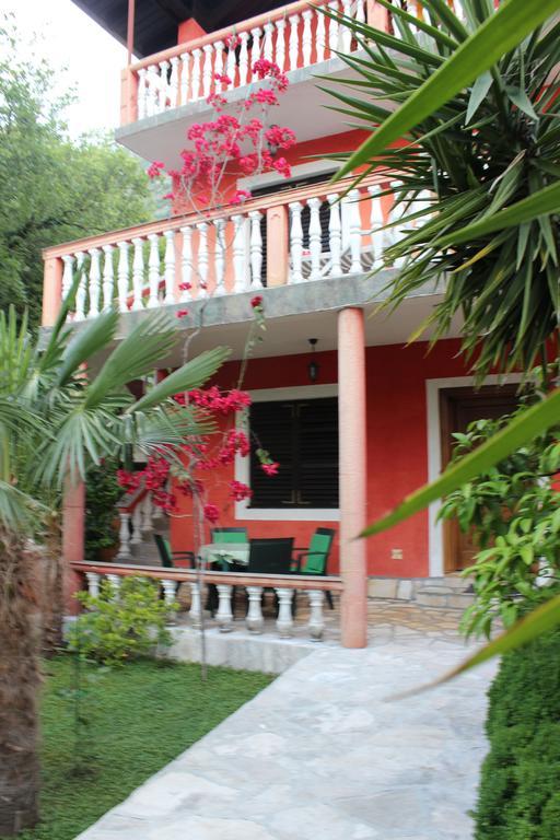 Apartments Mijuskovic Donji Morinj Ngoại thất bức ảnh
